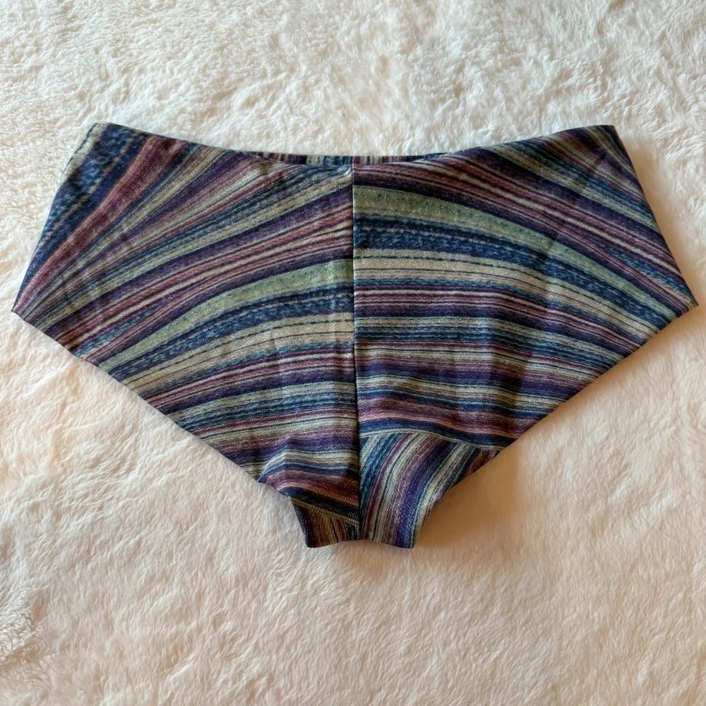 Frankies Bikinis new withut
